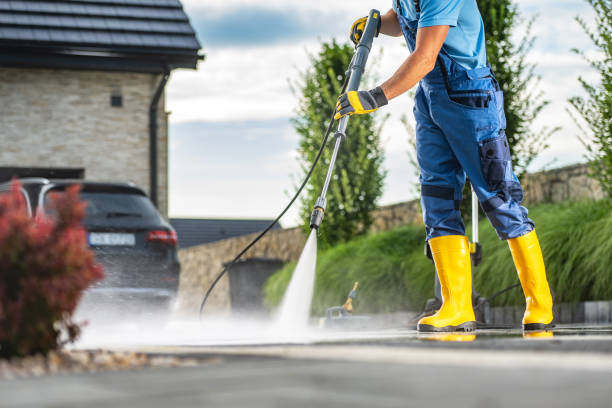 Professional  Pressure Washing Services in Reinholds, PA